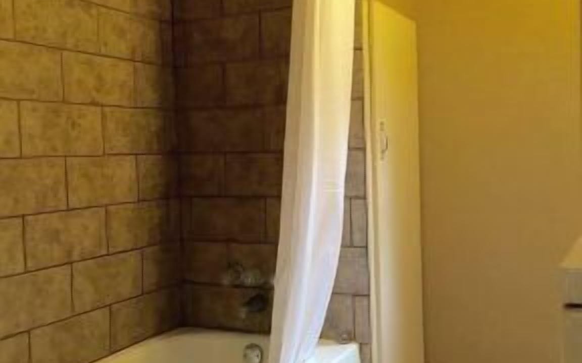 Photo of Bathroom in Cecil