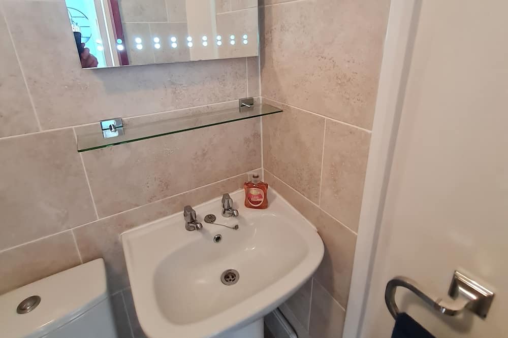 Photo of Bathroom in Irstead