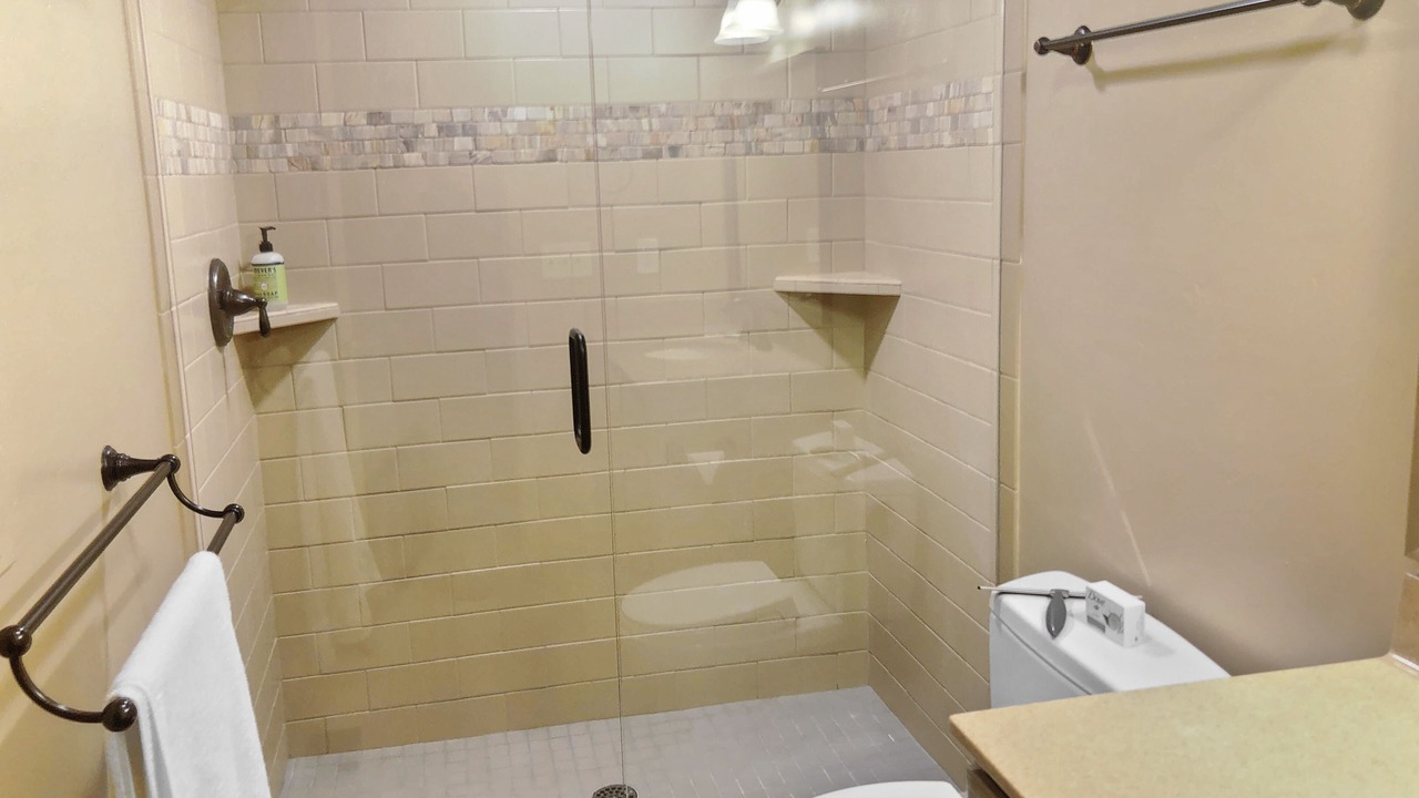Photo of Bathroom in Park Meadows