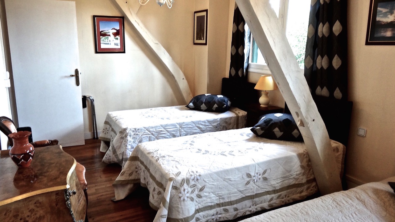 Photo of Bedroom in Tournon-Saint-Pierre