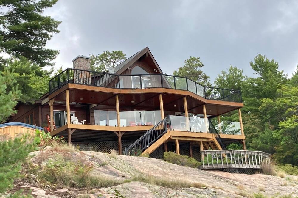 Photo of Outdoor in Carling