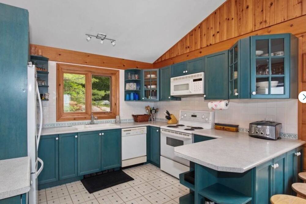 Photo of Kitchen in Carling