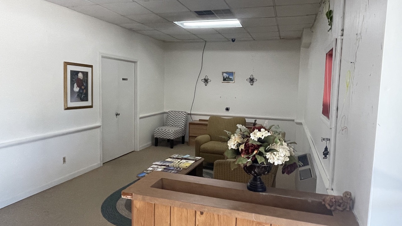 Photo of Others in Monticello