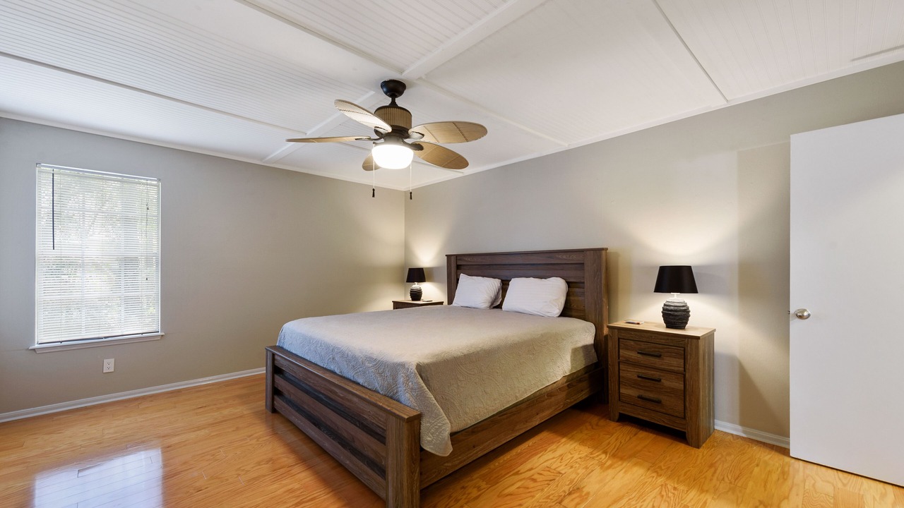 Photo of Bedroom in Grogan's Mill