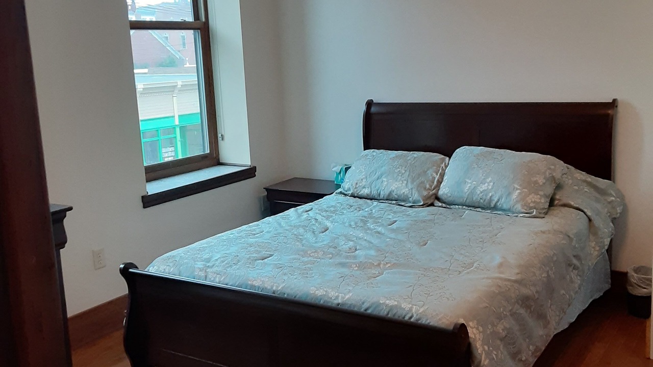 Photo of Bedroom in Calumet
