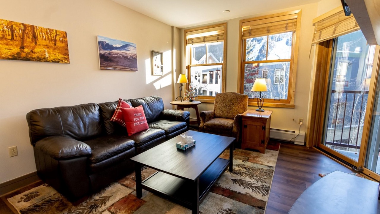 Photo of Bedroom in River Run