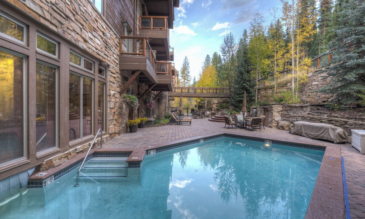 Photo of Outdoor in River Run