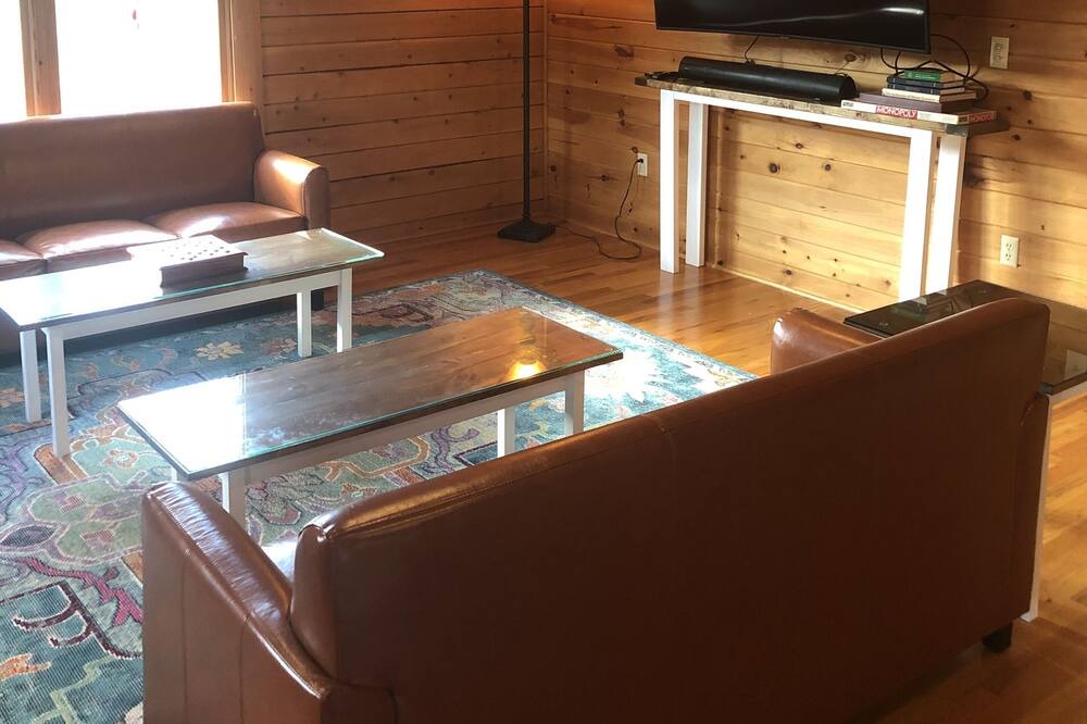 Photo of Livingroom in Lexington