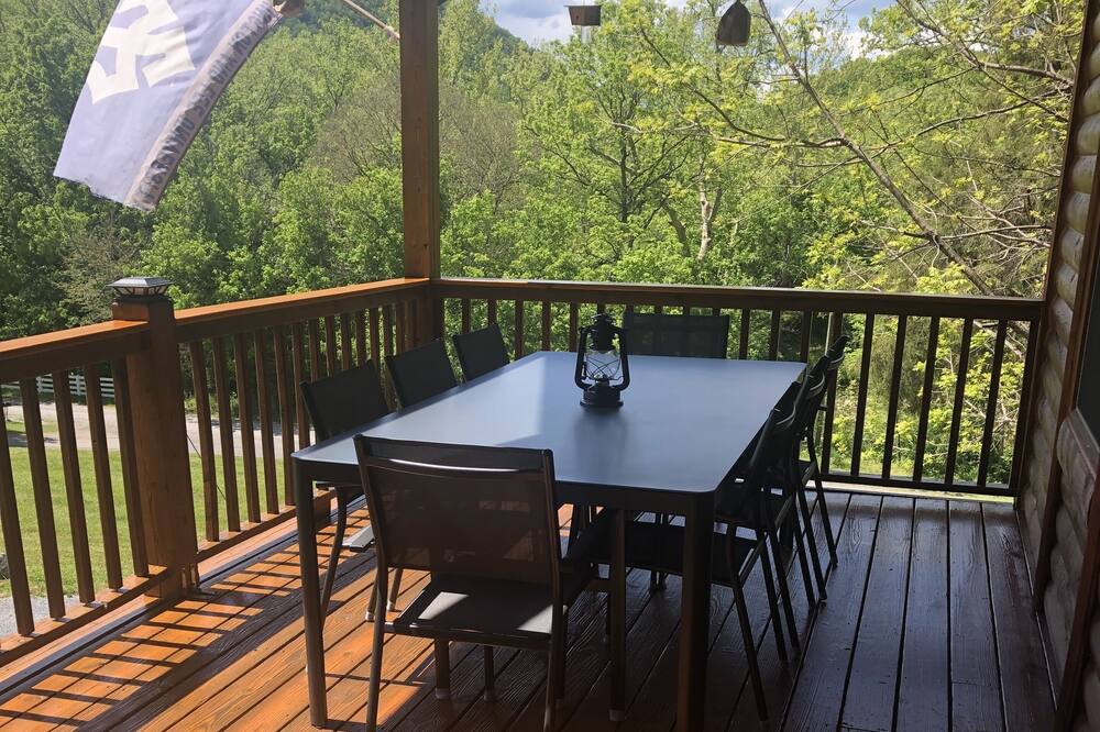 Photo of Outdoor in Lexington