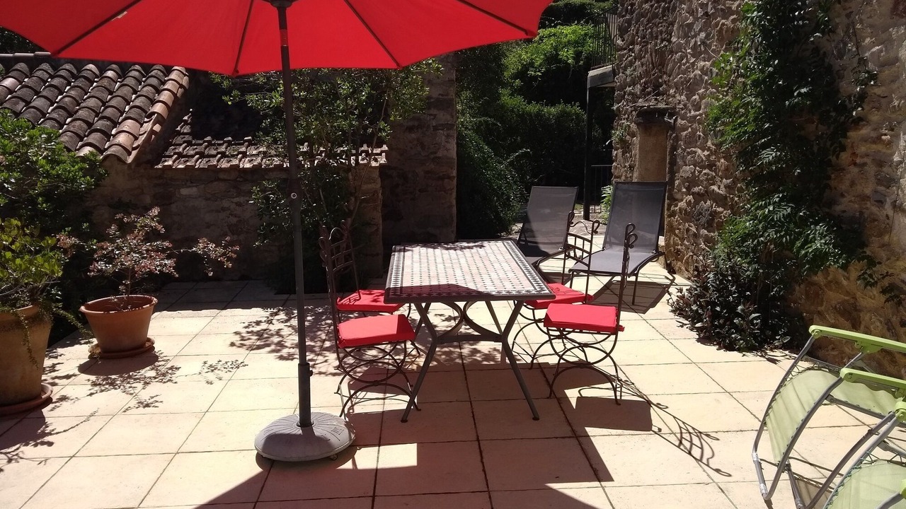 Photo of Outdoor in Reynes