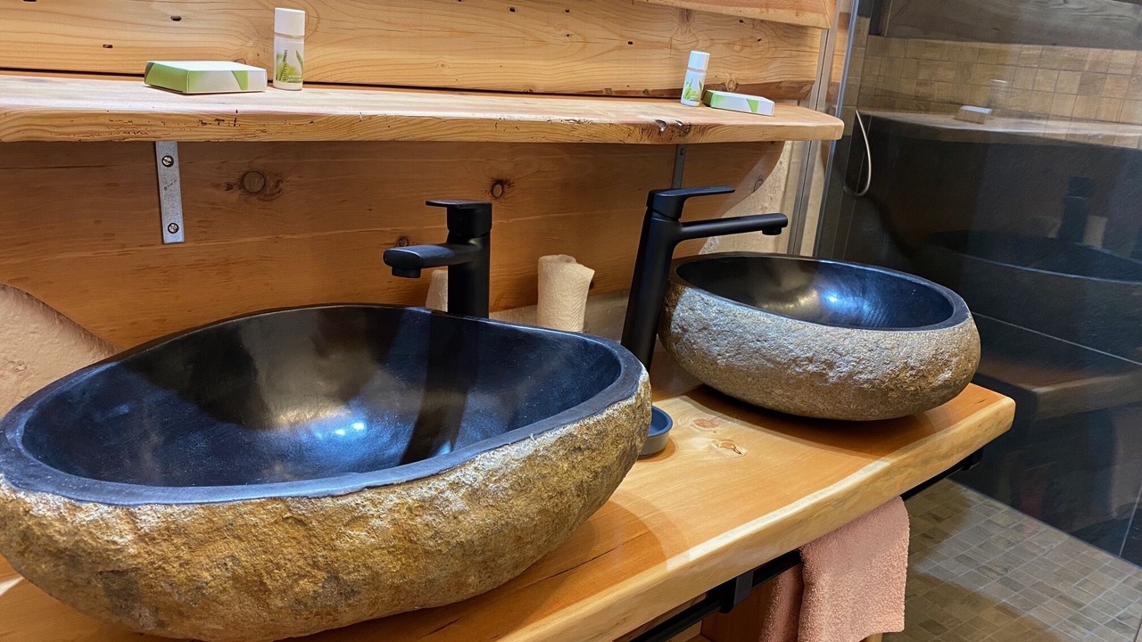 Photo of Patio Balcony in Meolans-Revel