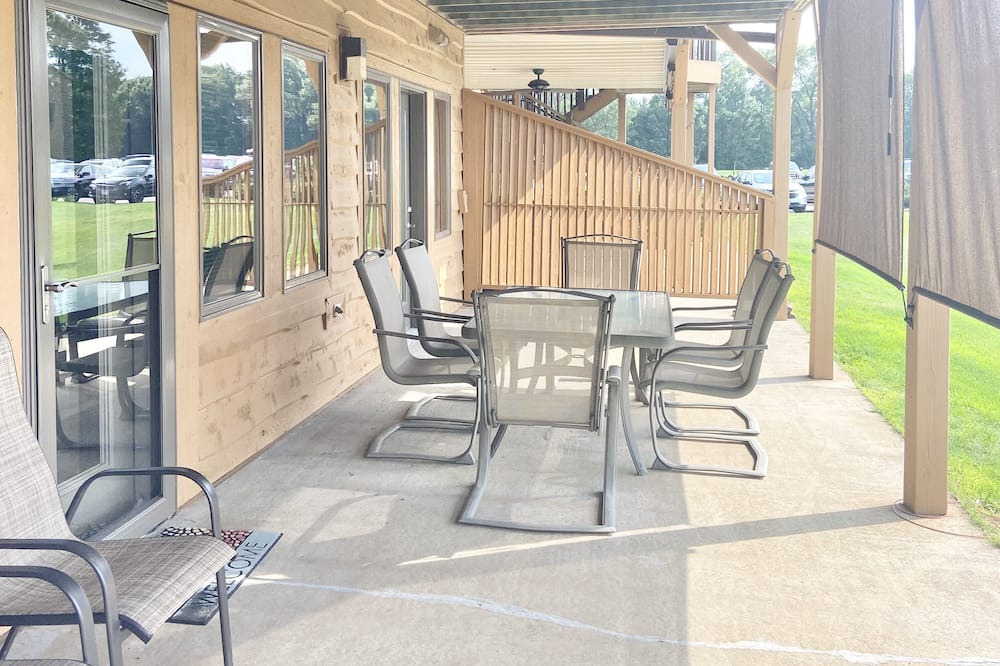 Photo of Patio Balcony in Arkdale
