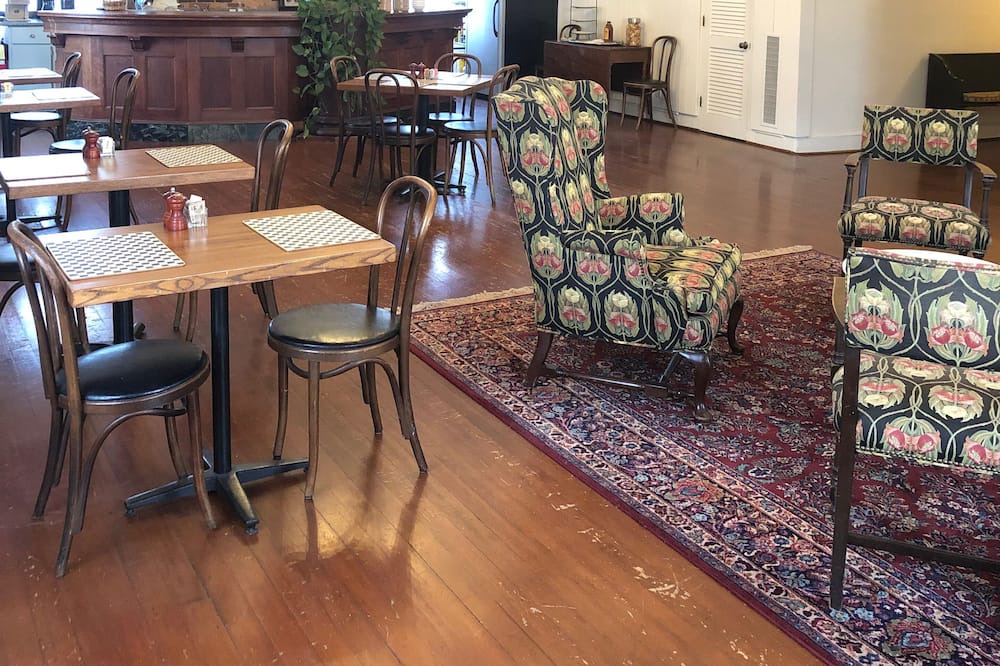 Photo of Others in Lansing