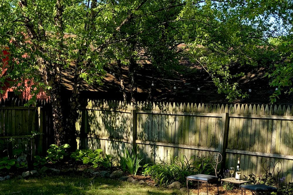 Photo of Outdoor in Lansing