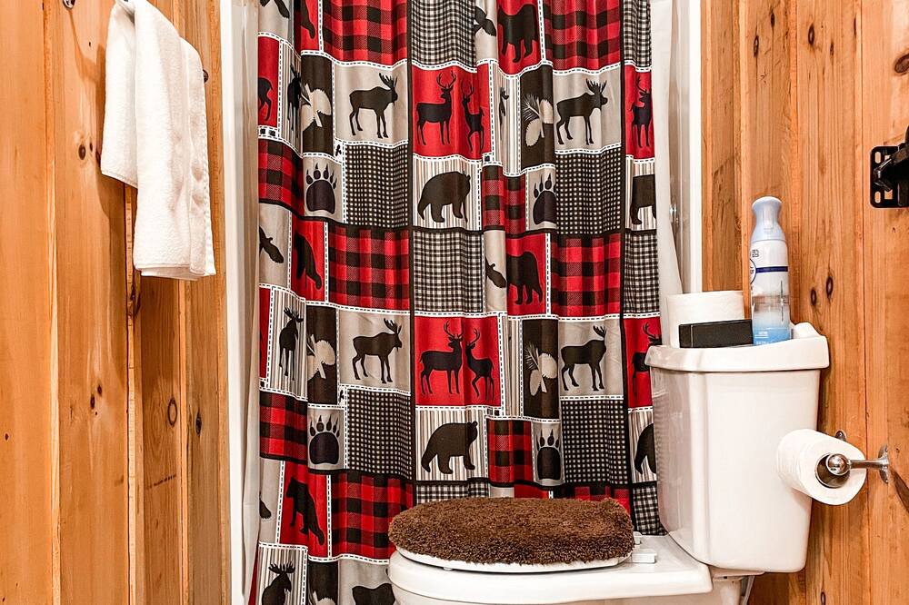 Photo of Bathroom in Valley Head
