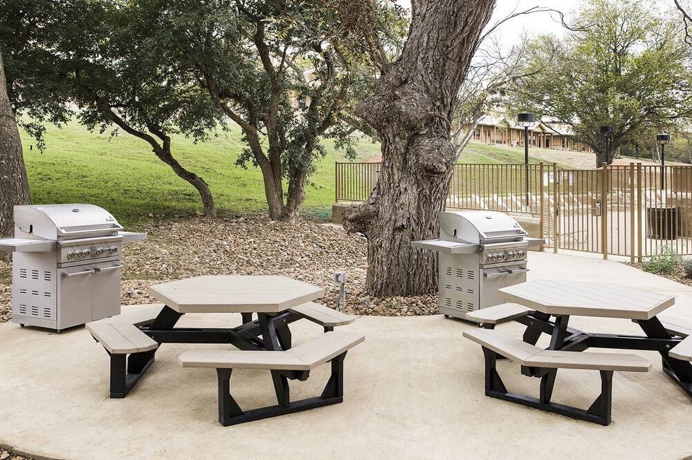 Photo of Others in Gruene
