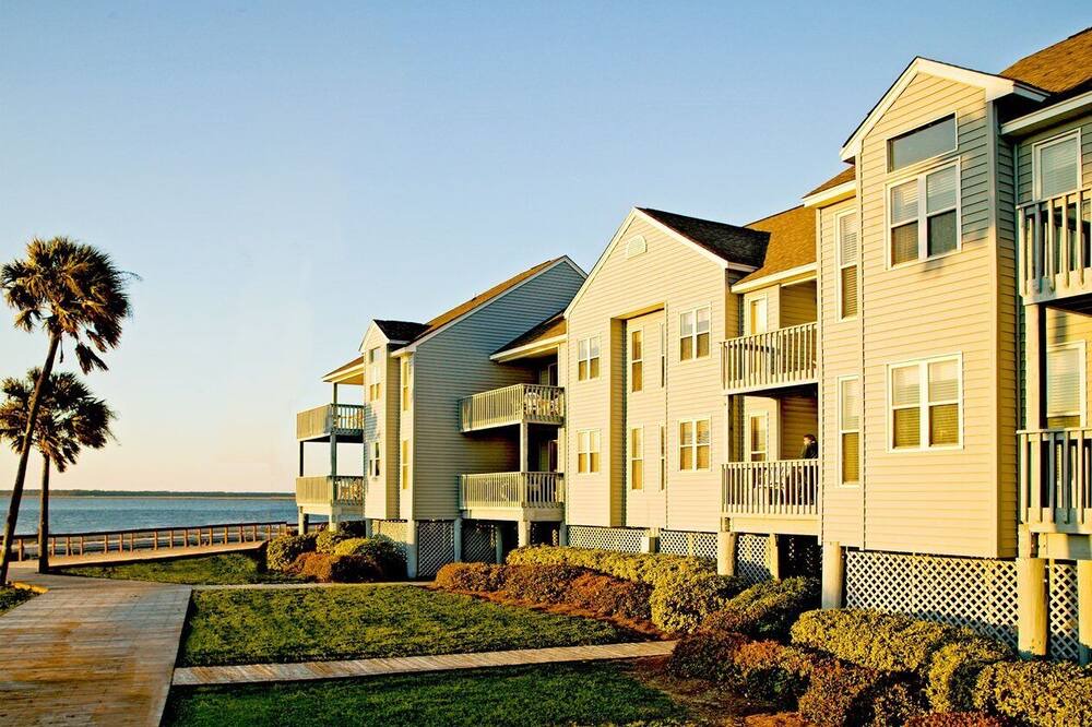 Photo of Others in Edisto Island