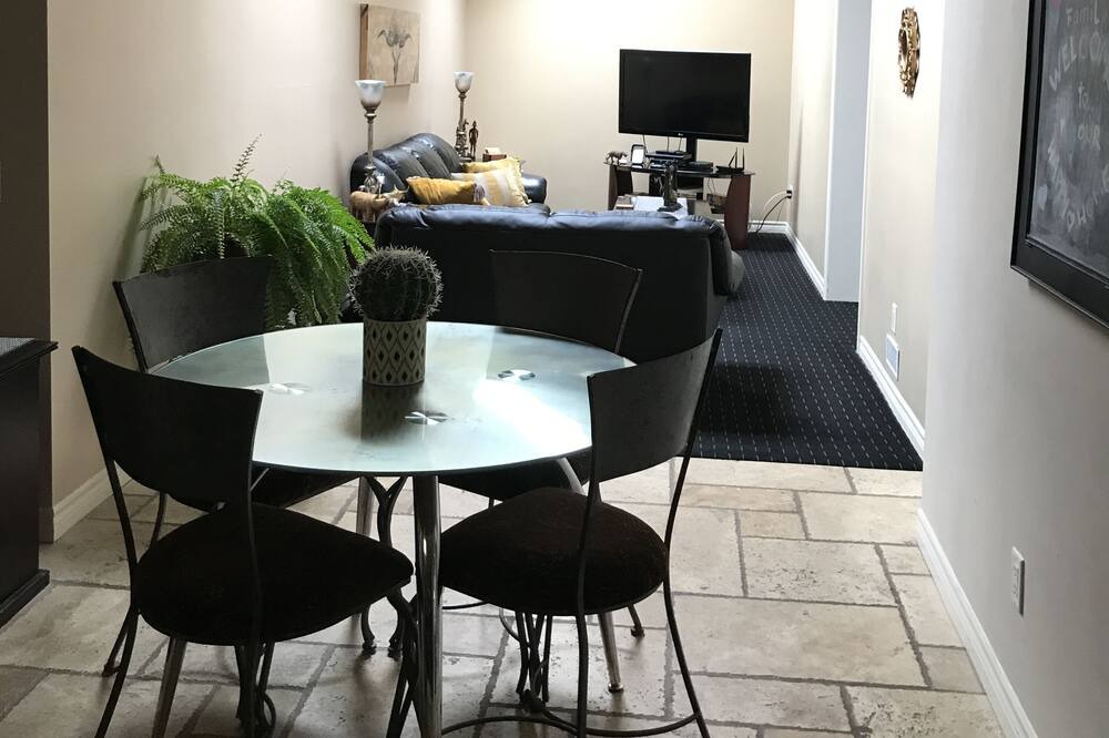 Photo of Kitchen in Dundas