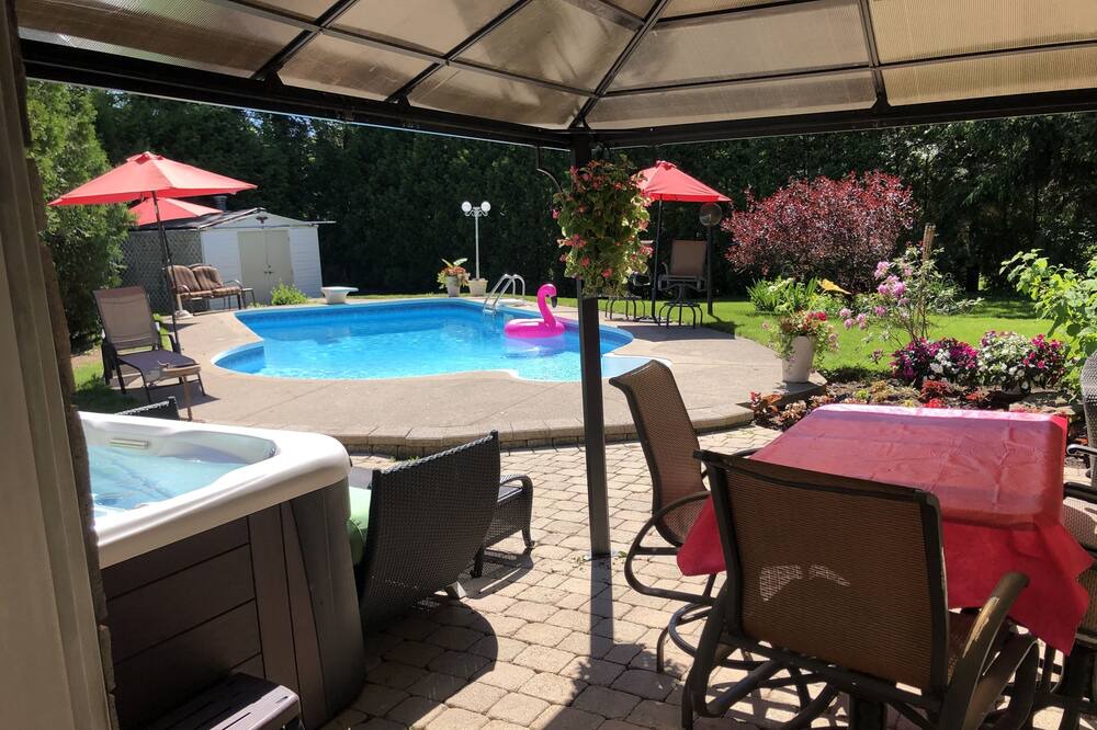 Photo of Outdoor in Burlington