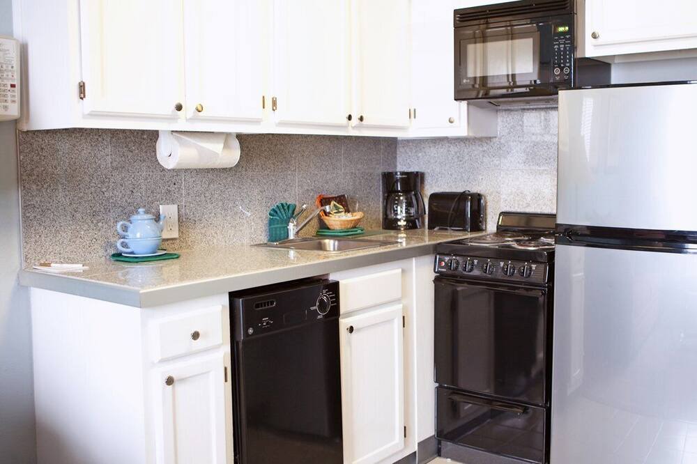 Photo of Kitchen in Brigantine