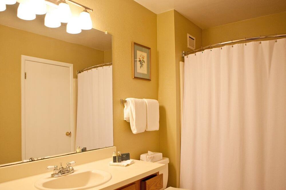 Photo of Bathroom in Brigantine