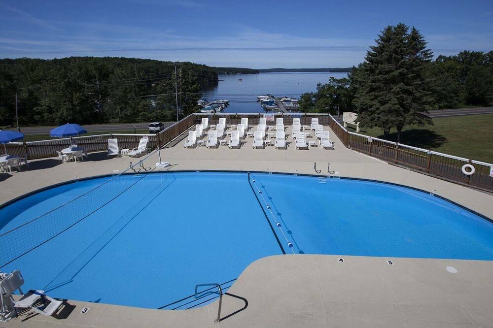 Photo of Outdoor in Tafton