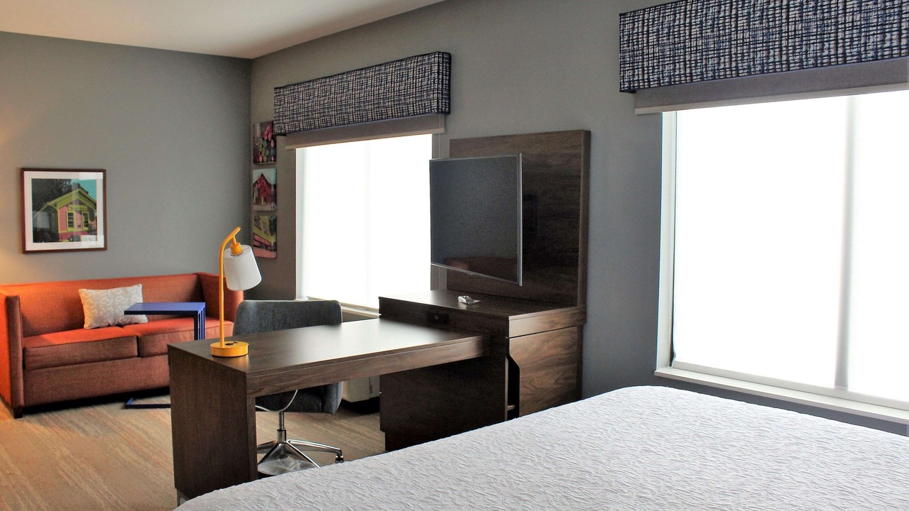 Photo of Bedroom in Lexington - Salisbury