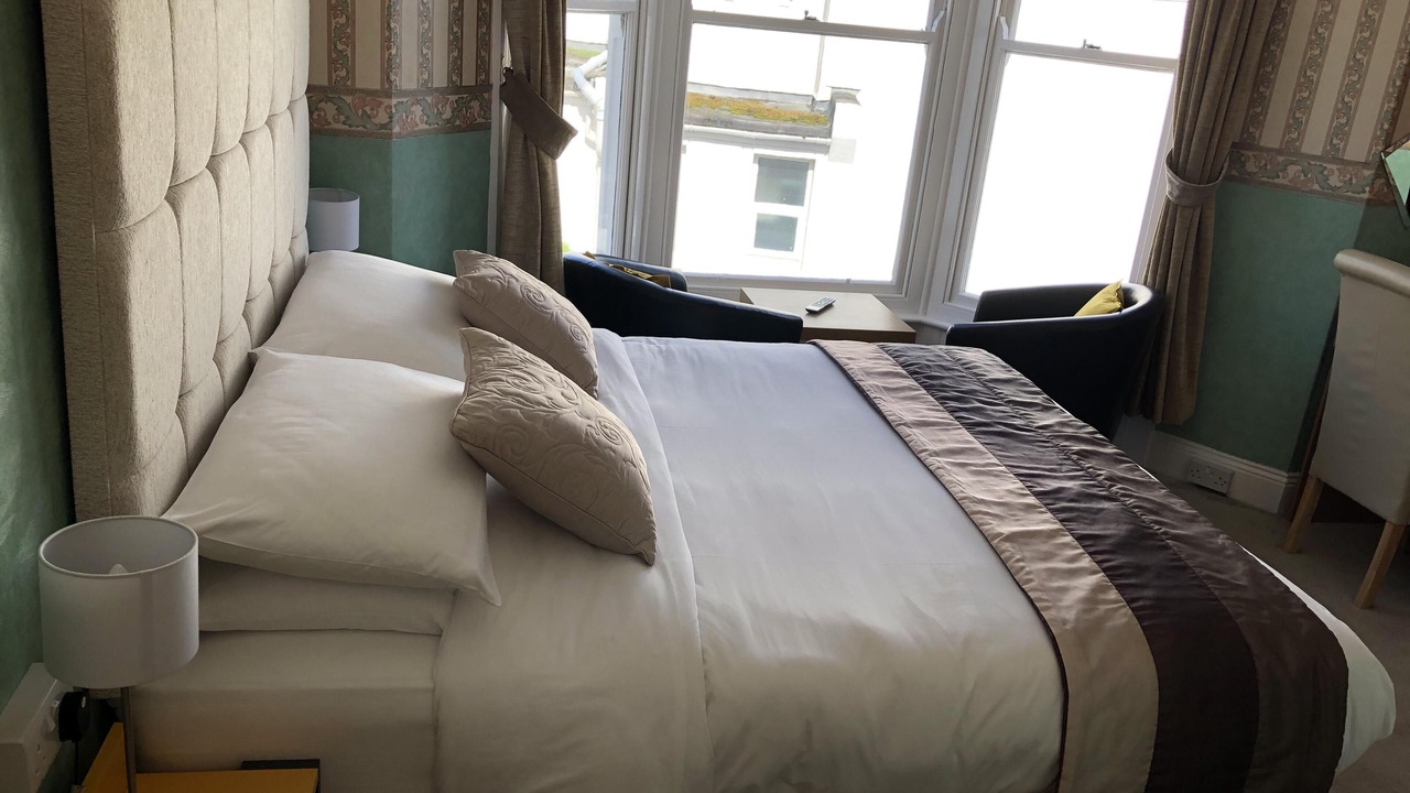 Photo of Bedroom in Roundham