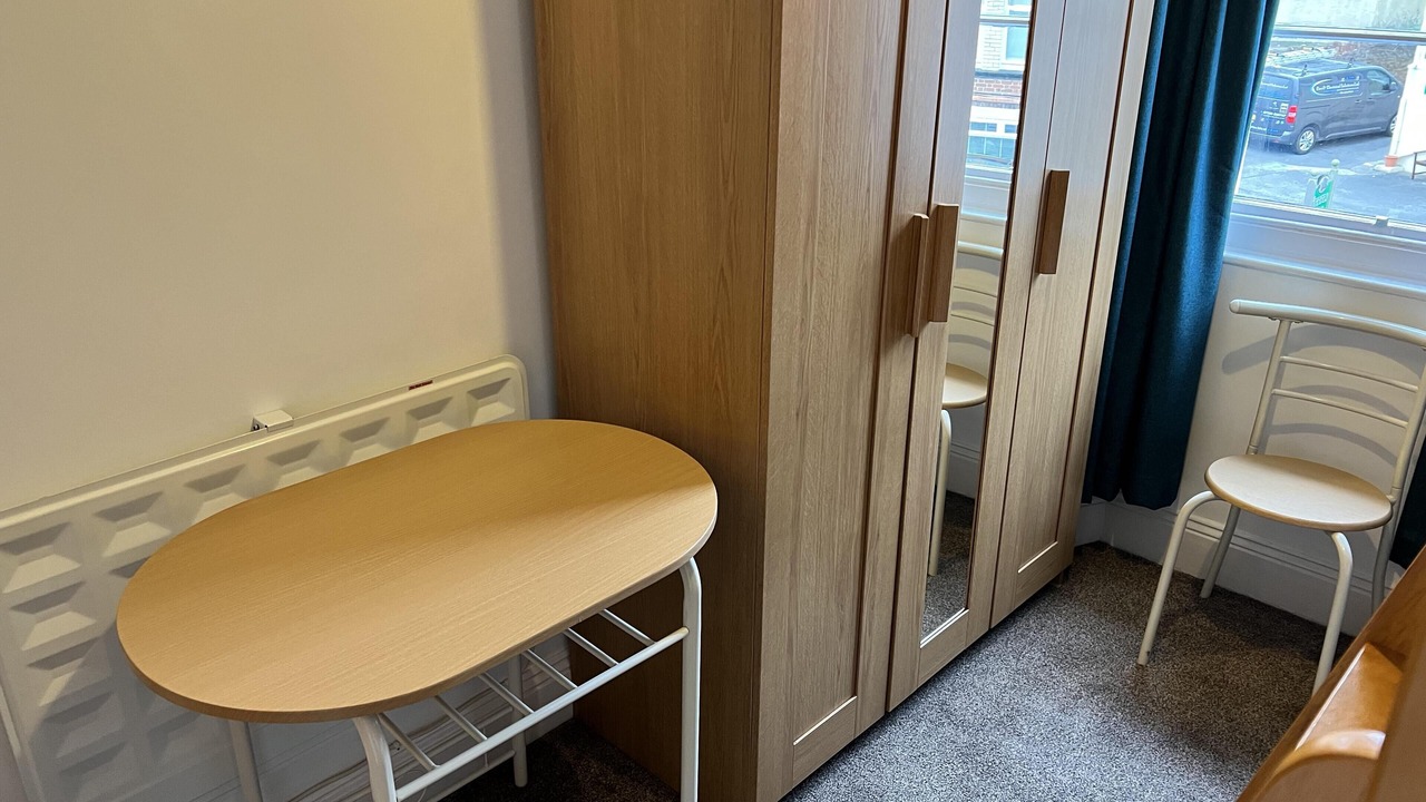 Photo of Bedroom in Roundham