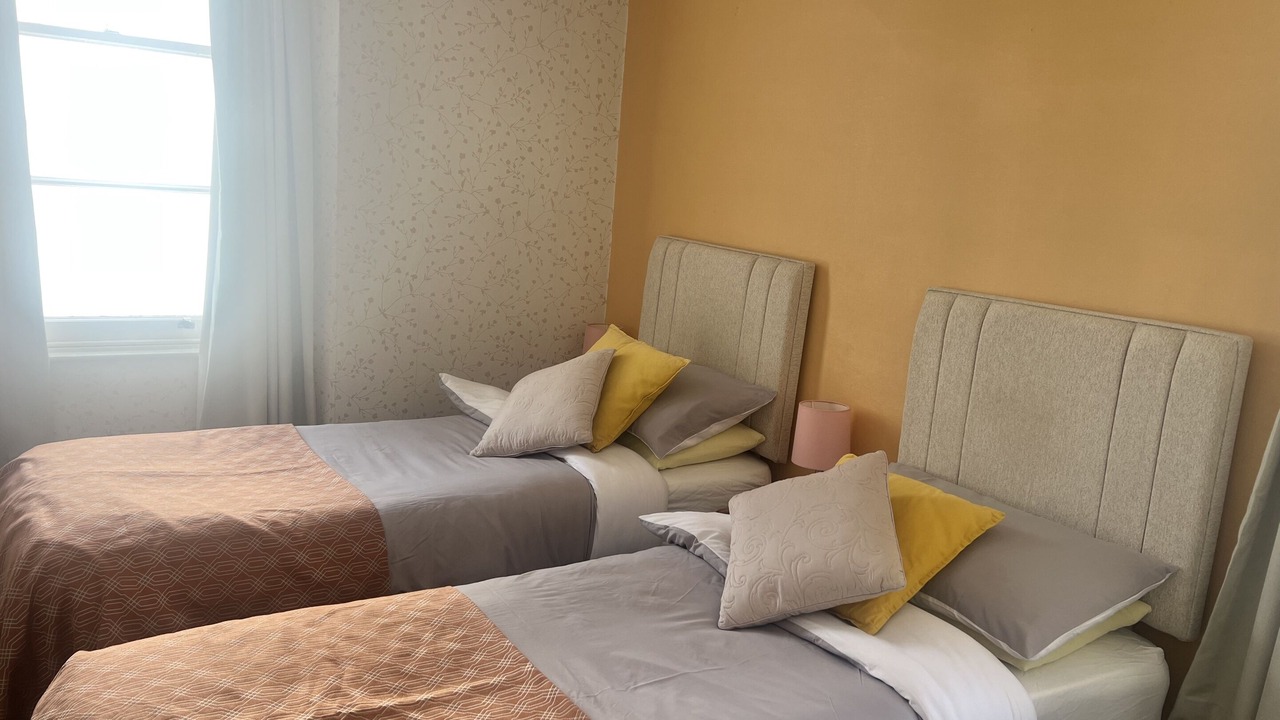 Photo of Bedroom in Roundham