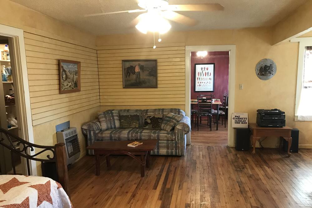 Photo of Livingroom in Fort Sumner