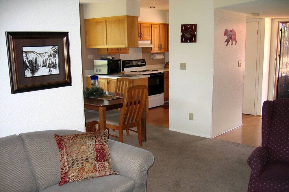 Photo of Bedroom in Ruidoso