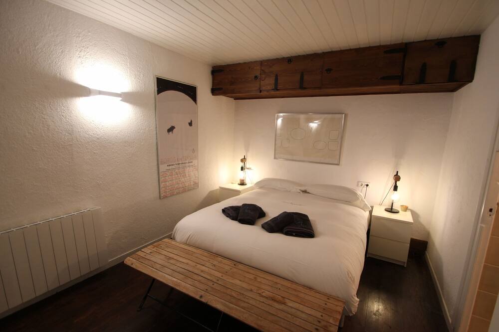 Photo of Bedroom in Pujo