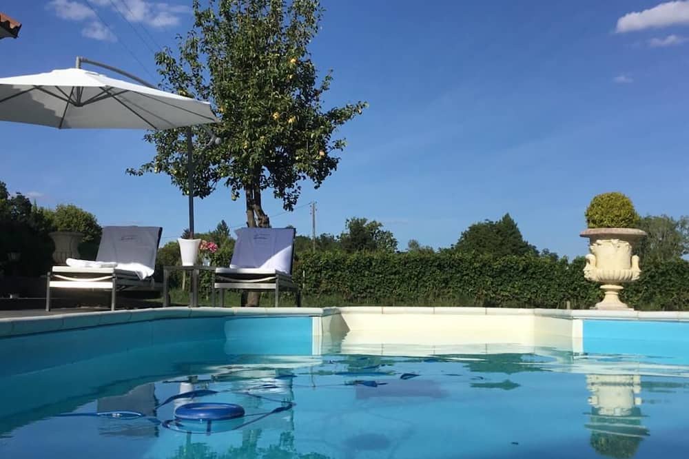 Photo of Outdoor in Saint-Pey-de-Castets