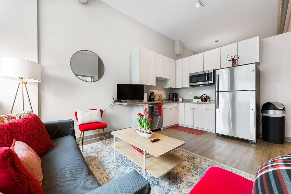 Photo of Livingroom in Near South Side