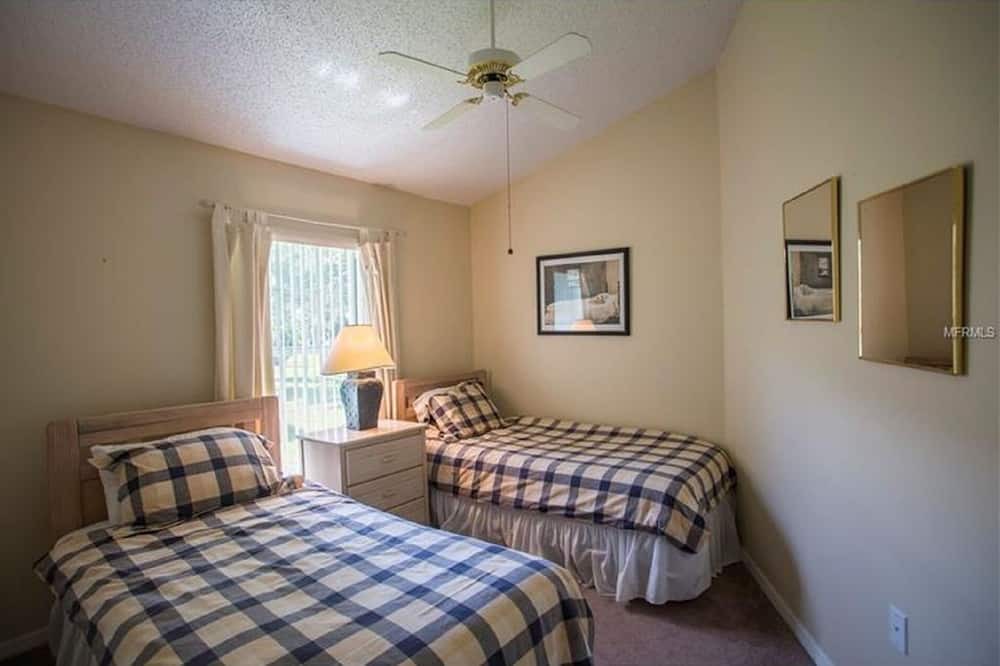 Photo of Bedroom in Bridgewater Crossing