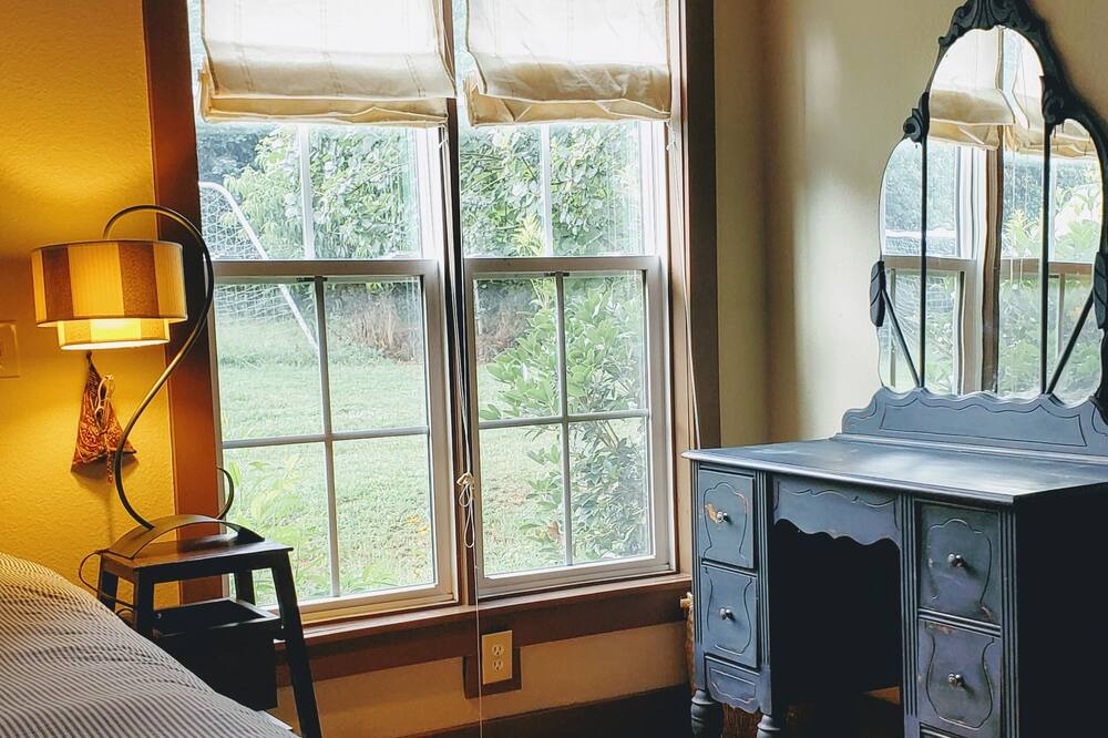 Photo of Bedroom in Madison County