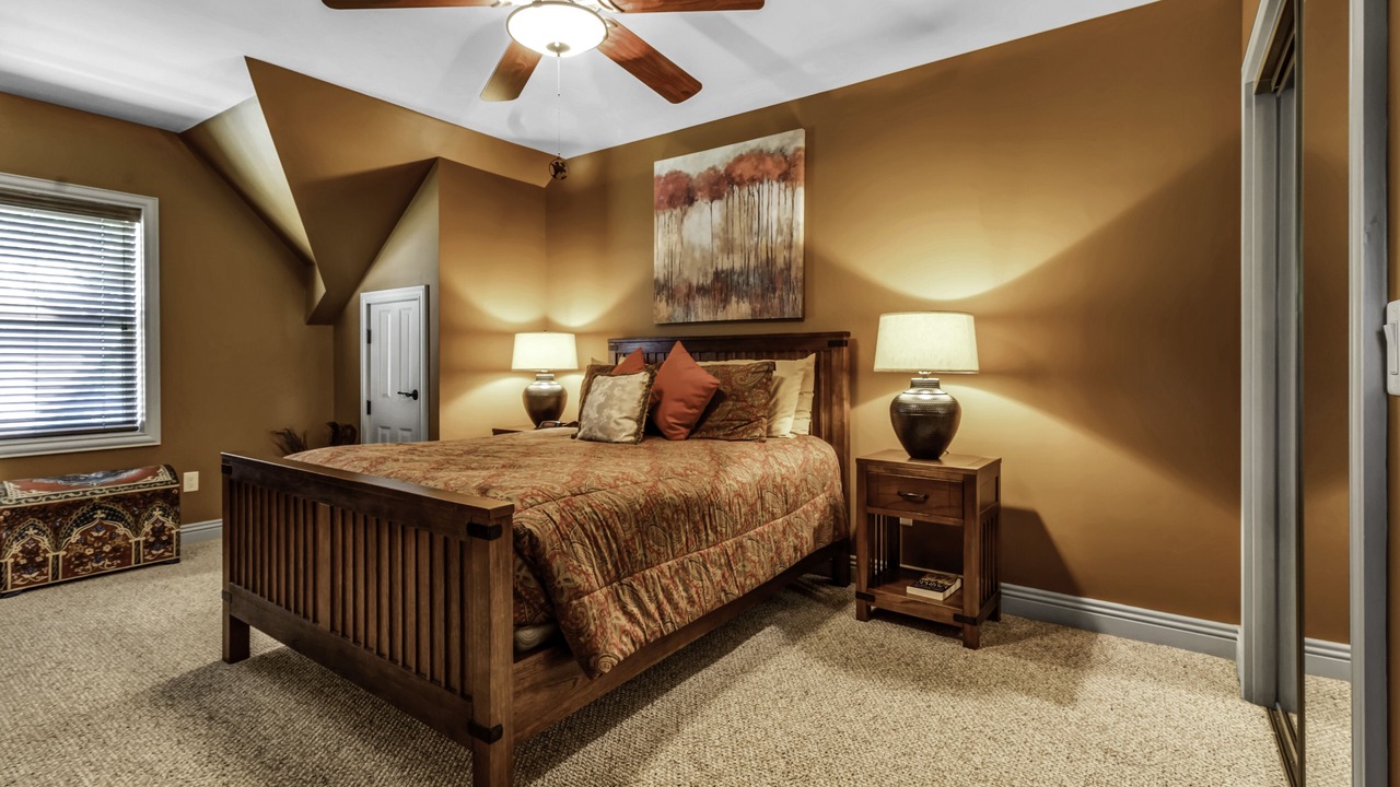 Photo of Bedroom in Ellicottville
