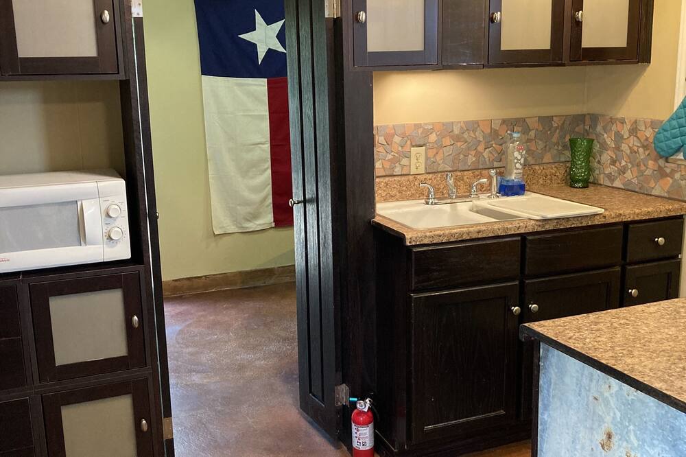 Photo of Kitchen in Round Mountain