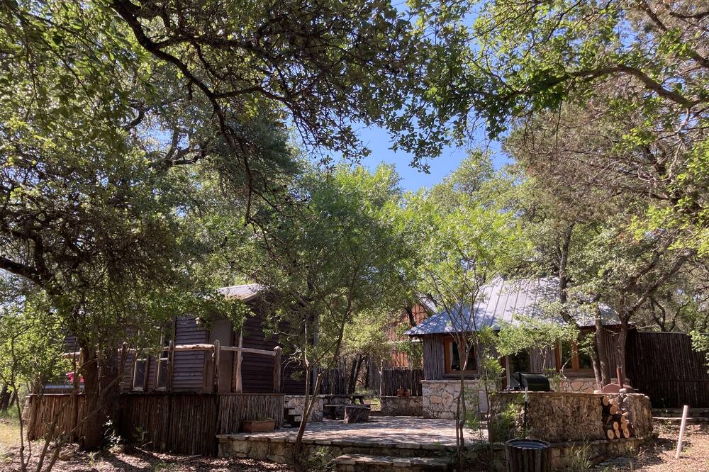Photo of Outdoor in Round Mountain