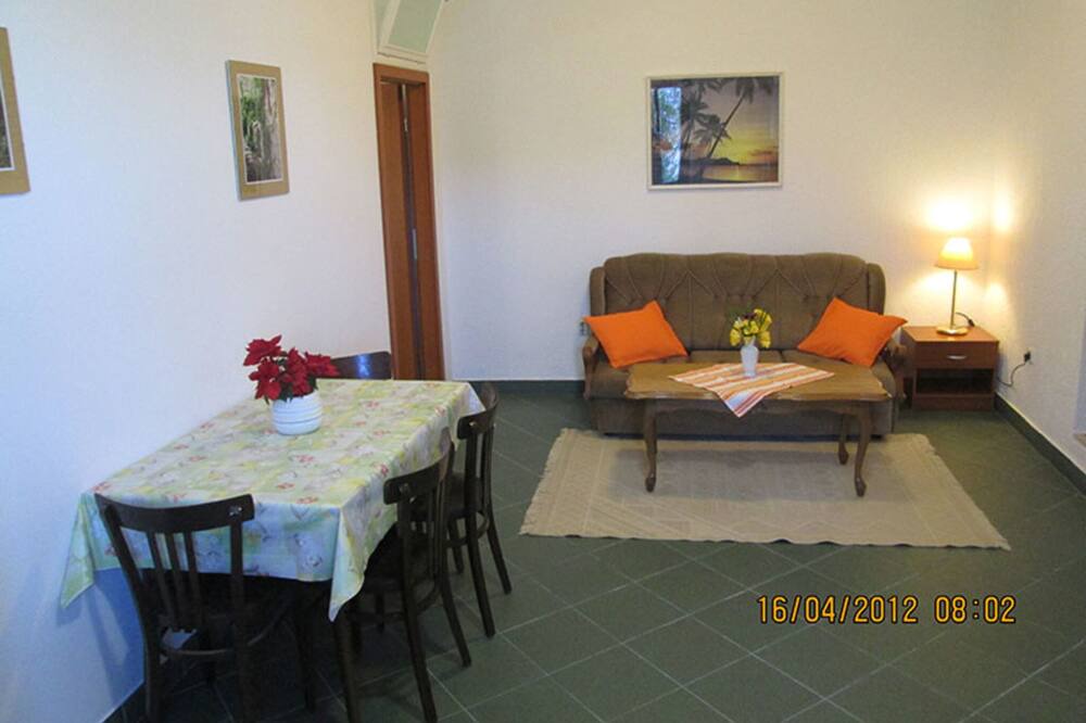 Photo of Livingroom in Zivogosce