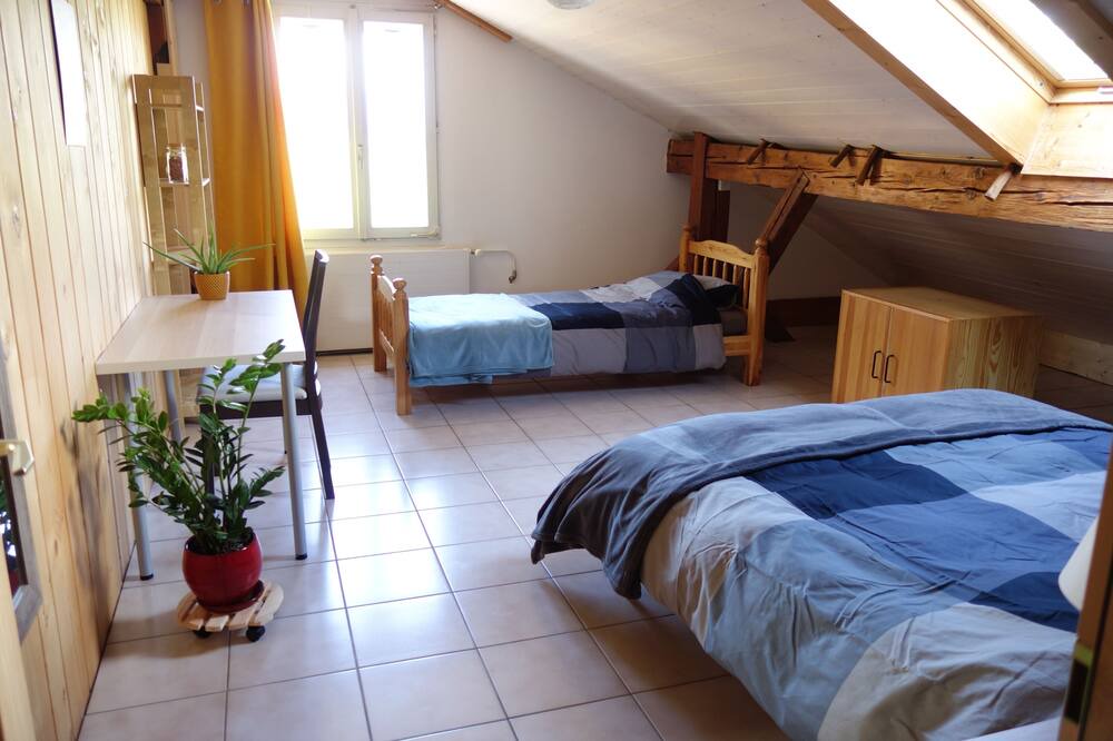 Photo of Bedroom in Brot-Plamboz