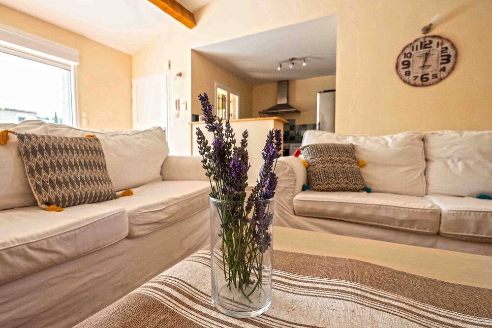 Photo of Livingroom in Durban-Corbieres