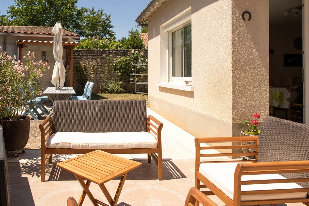 Photo of Patio Balcony in Montamise