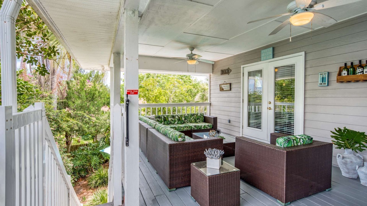 Photo of Patio Balcony in Butler Beach