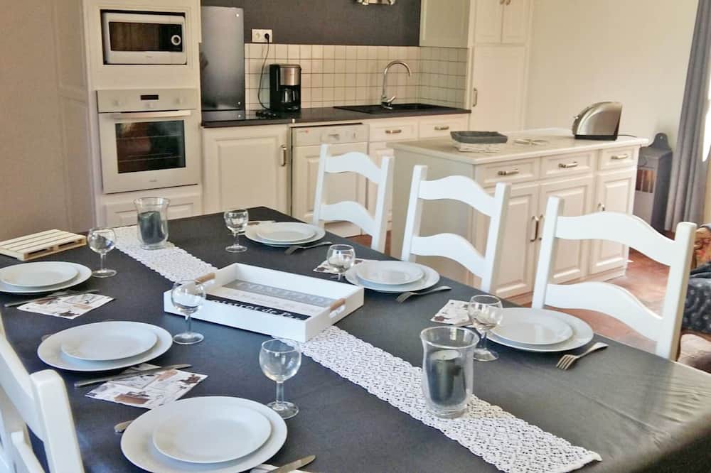 Photo of Kitchen in La Chapelle-du-Bourgay