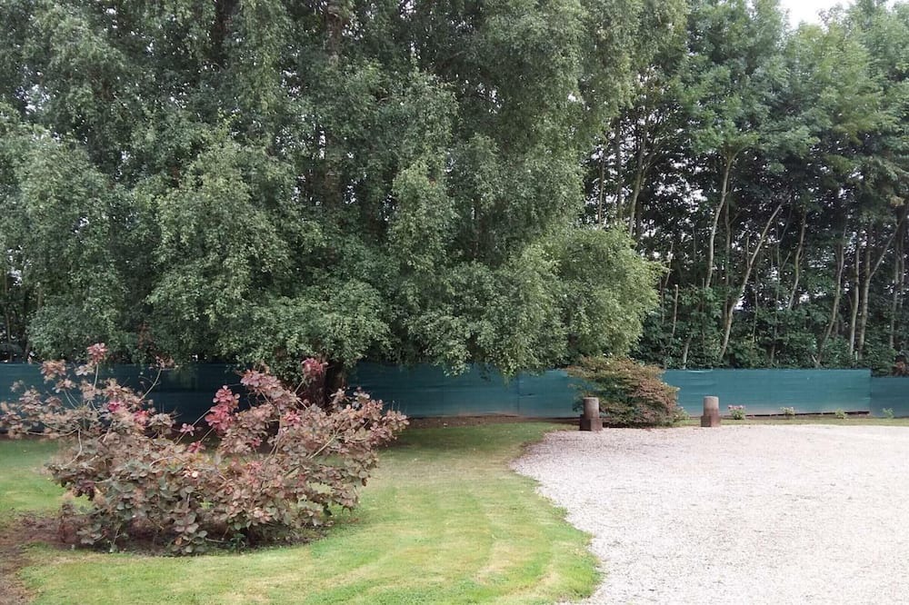 Photo of Outdoor in La Chapelle-du-Bourgay