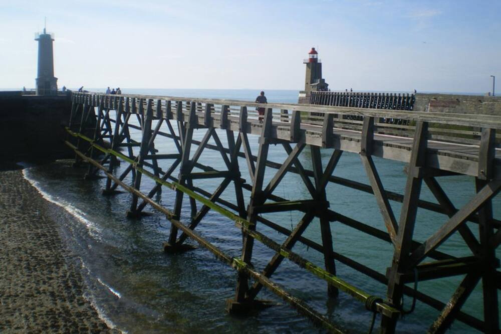 Photo of Others in Les Loges