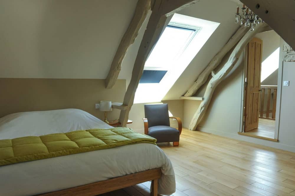 Photo of Bedroom in Le Hanouard