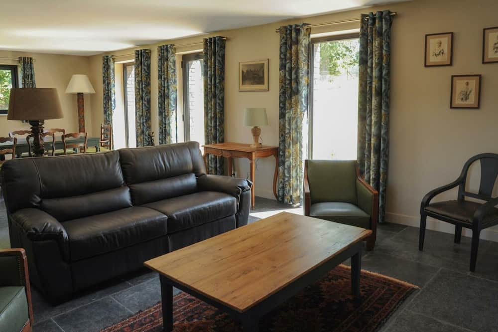 Photo of Livingroom in Le Hanouard